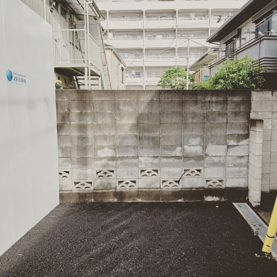 株式会社HRでは、建物の解体工事だけでなく、多岐にわたる外構