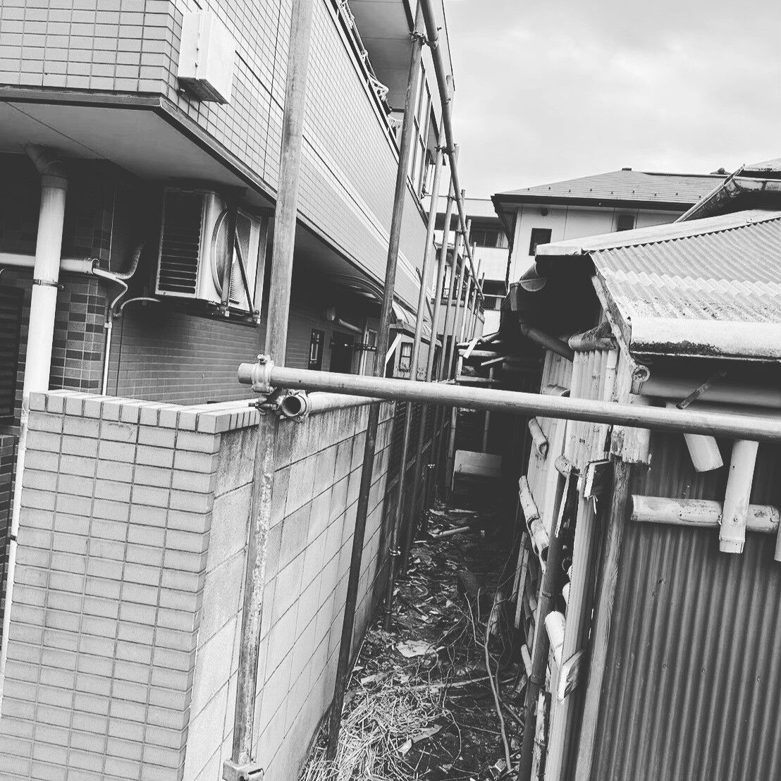 狭い場所での解体、私たちに任せてみませんか？✨
